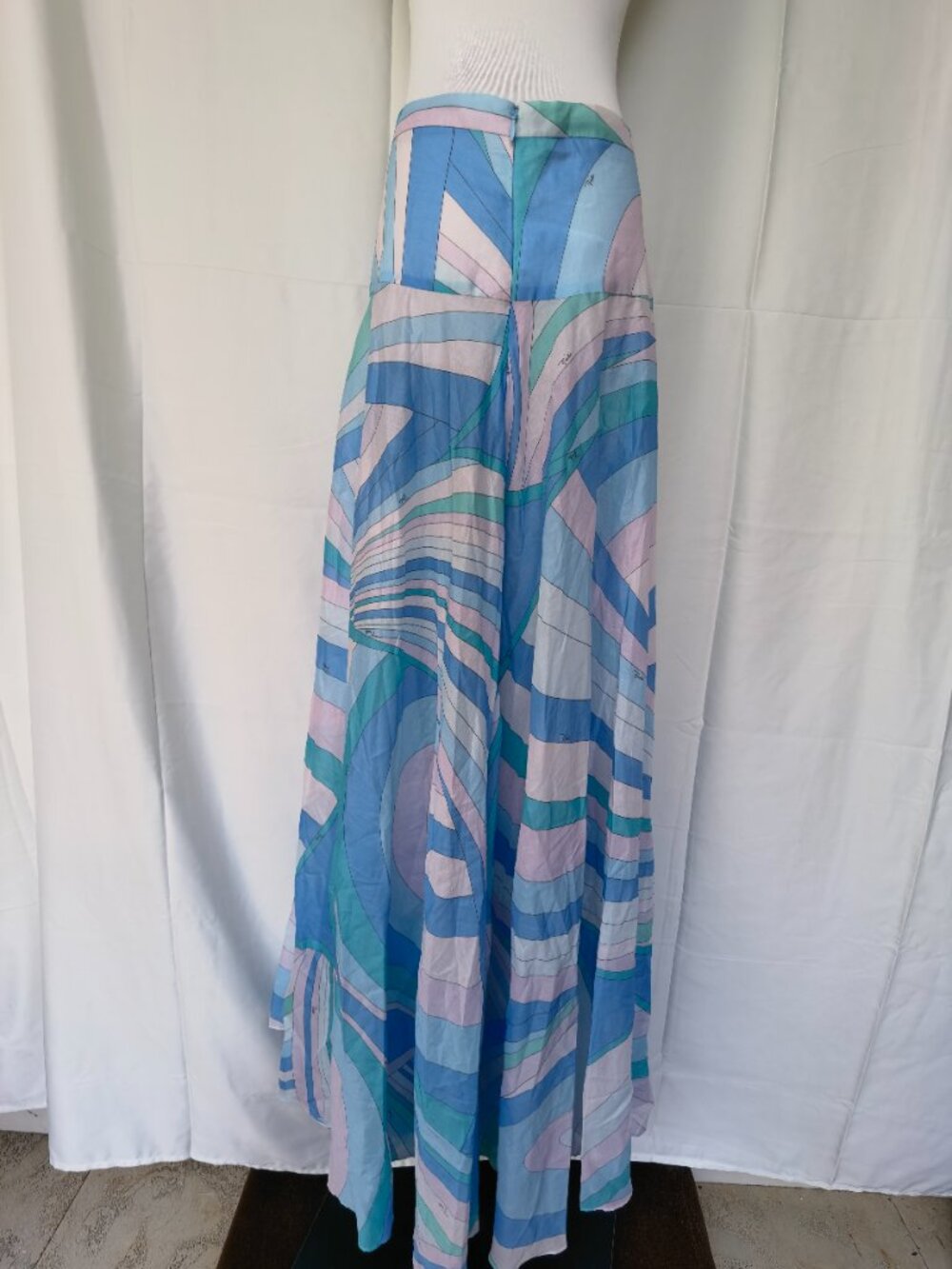 Emilio Pucci  iride print long skirt - Picture 6 of 16